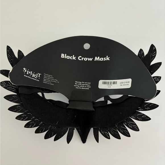 Spirit Halloween Black Vampire Jacket with Mask & Fingerless Gloves - Picture 5 of 5